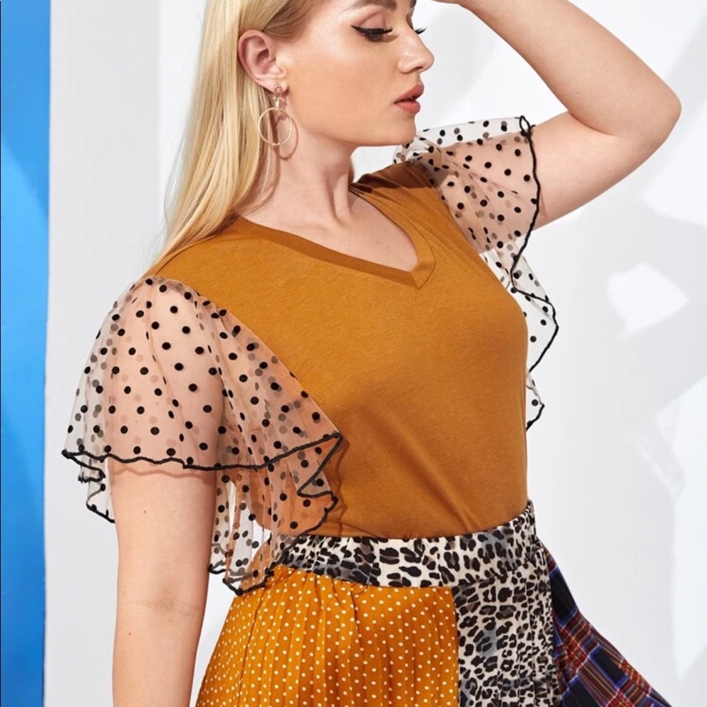 Burnt orange ruffle sleeve top